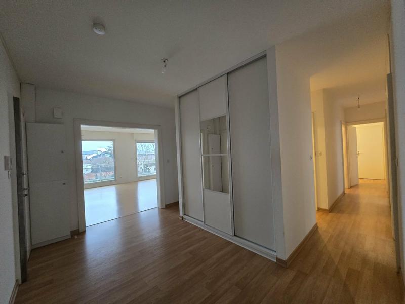 Appartement - 156 m² - 6 pièces