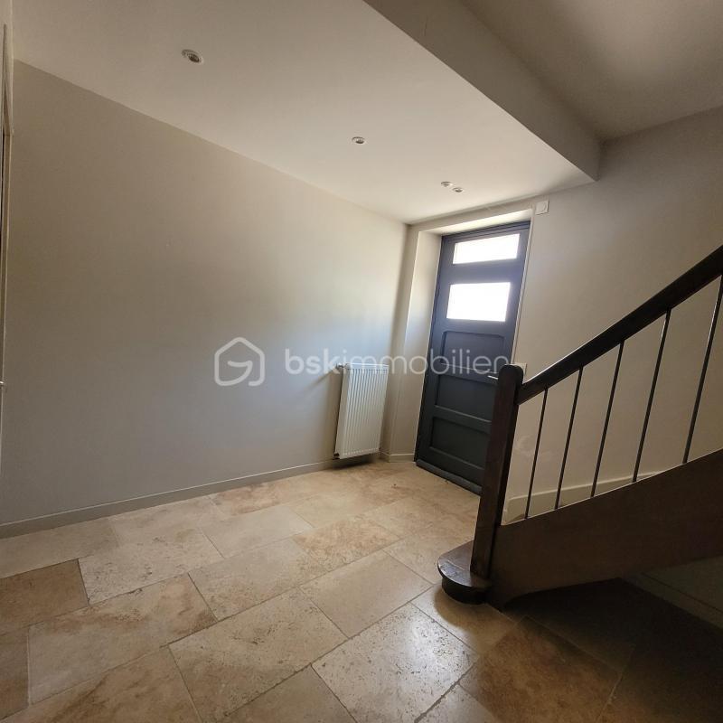 Demeure - 202 m² - 8 pièces