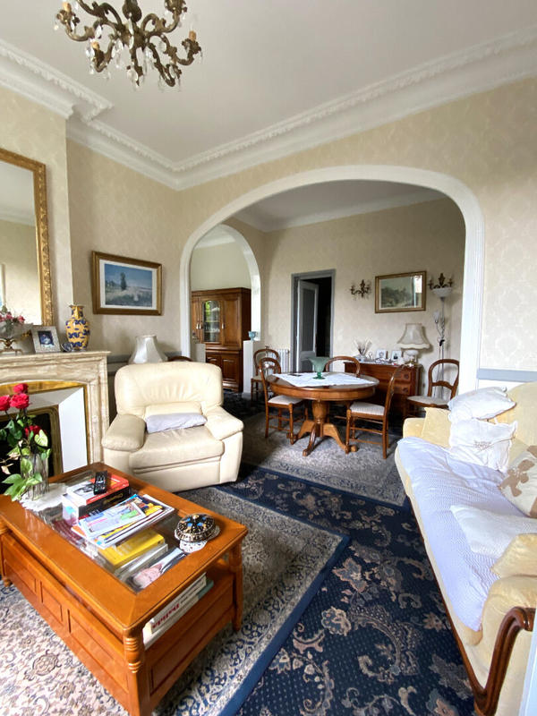 Maison - 145 m² - 6 pièces