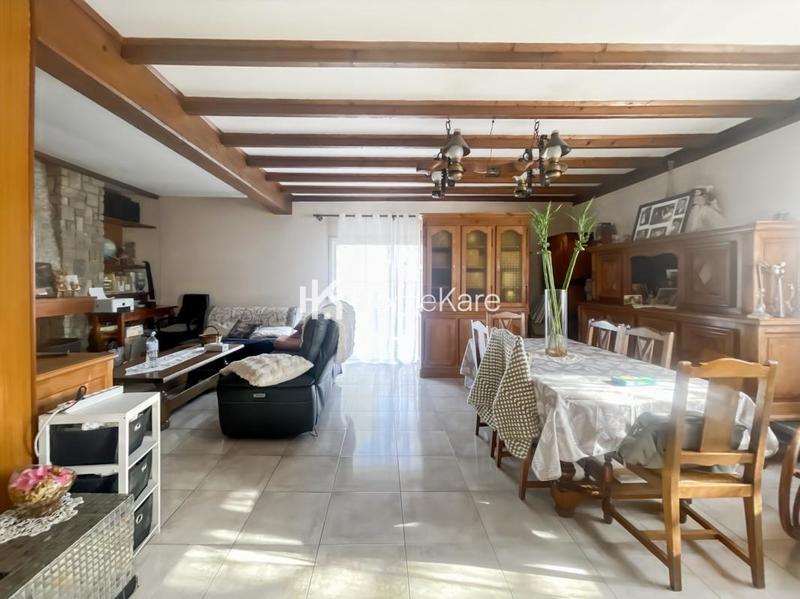 Maison - 190 m² - 5 pièces