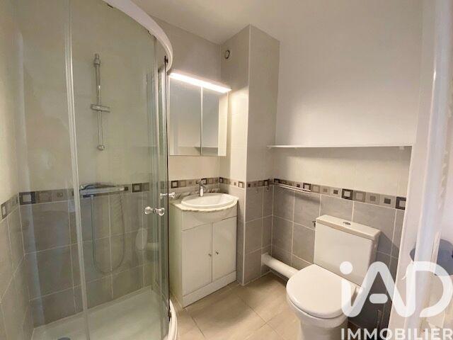 Studio - 28 m² - 1 pièce