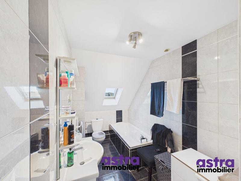 Duplex - 82 m² - 4 pièces