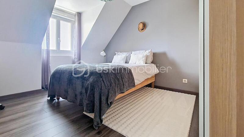 Villa - 168 m² - 6 pièces