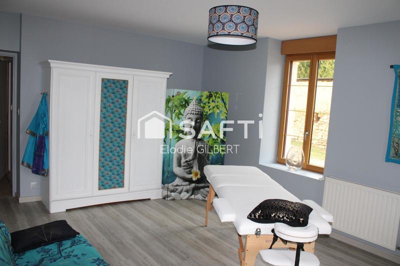 Maison - 228 m² - 6 pièces