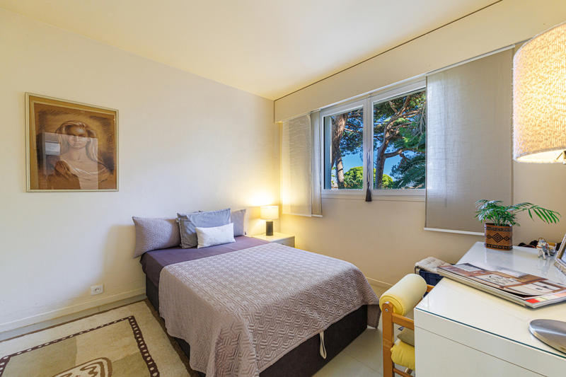 Maison - 220 m² - 7 pièces