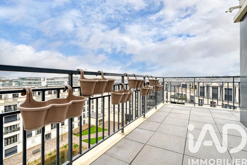 Appartement - 97 m² - 5 pièces