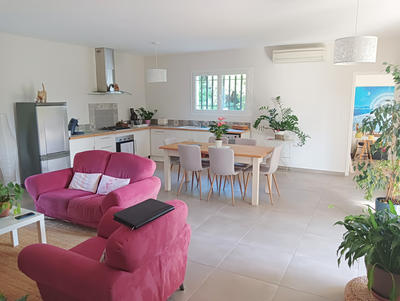 Maison - 121 m² - 5 pièces