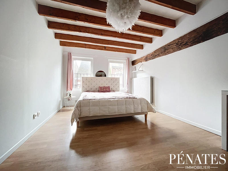 Maison - 195 m² - 7 pièces