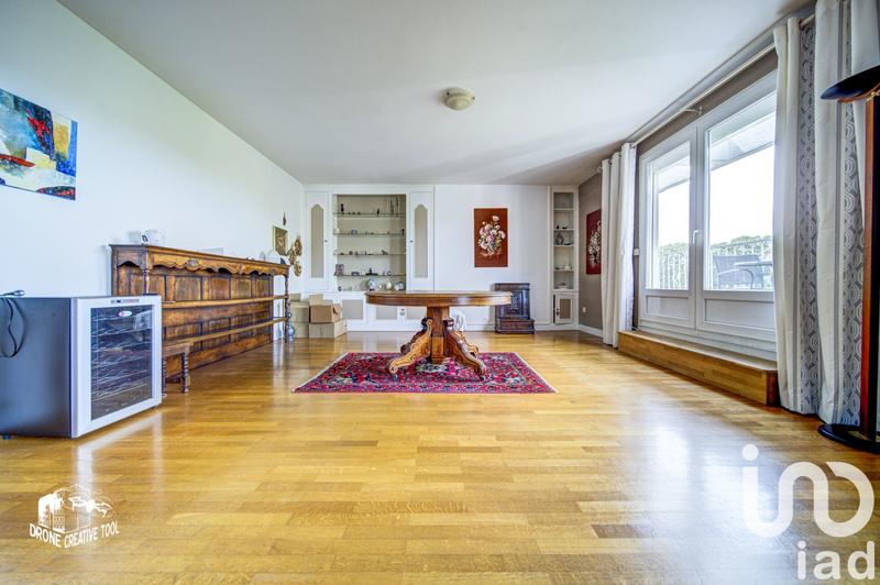 Appartement - 146 m² - 7 pièces