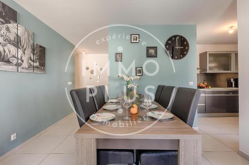 Appartement - 70 m² - 3 pièces