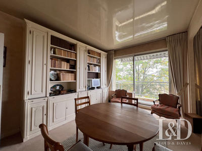 Appartement - 145 m² - 5 pièces