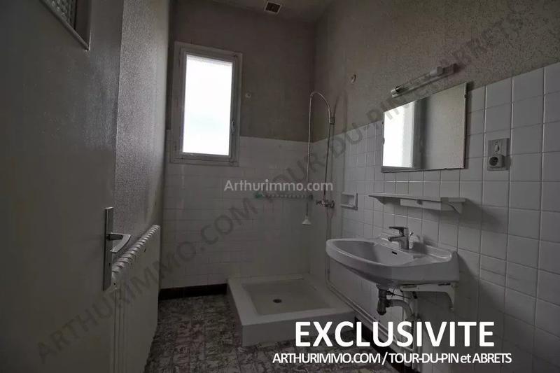 Maison - 212 m² - 10 pièces