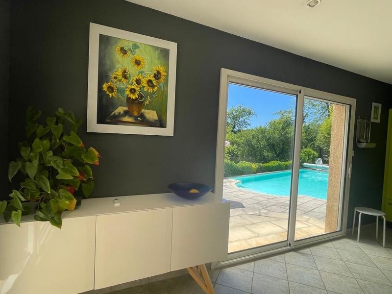 Villa - 227 m² - 6 pièces