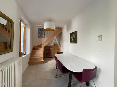 Maison - 141 m² - 6 pièces