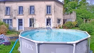 Maison - 177 m² - 6 pièces