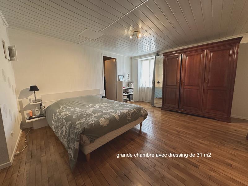 Maison ancienne - 173 m² - 5 pièces