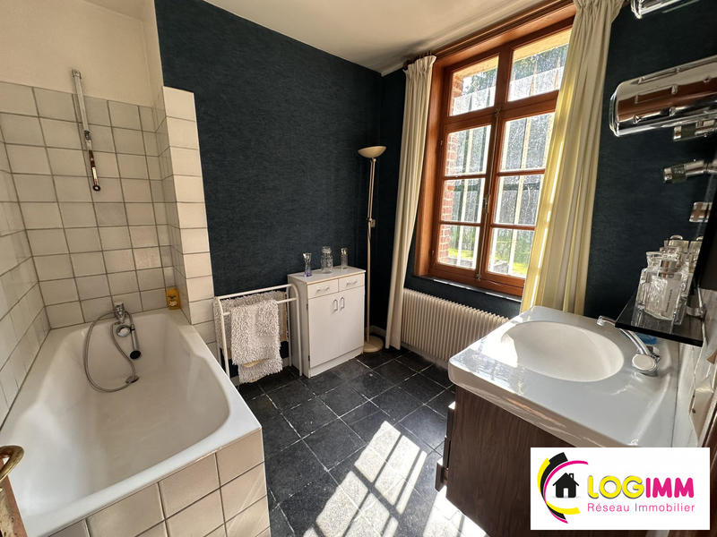 Maison - 174 m² - 7 pièces