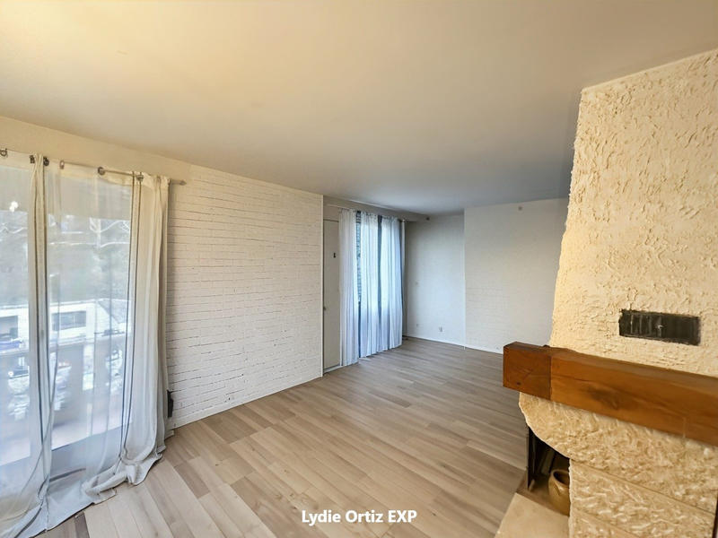 Villa - 200 m² - 12 pièces