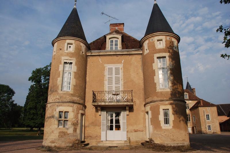 Manoir - 1 500 m² - 35 pièces