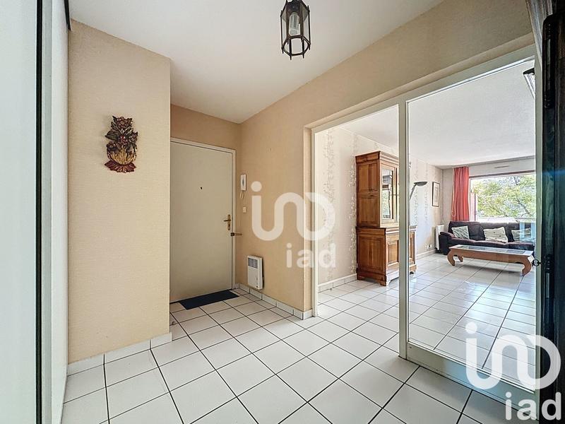 Appartement - 81 m² - 3 pièces