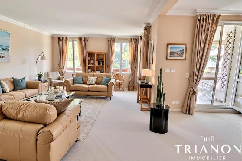 Appartement - 138 m² - 5 pièces