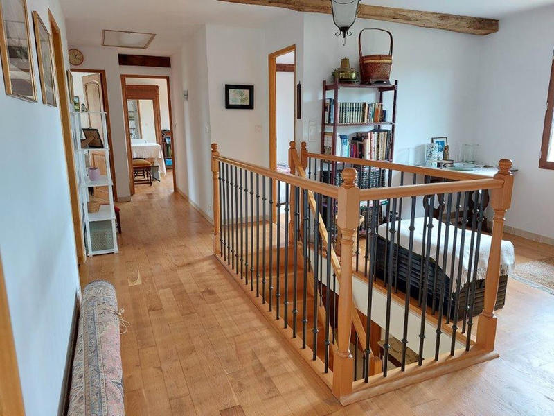 Maison de ville - 250 m² - 8 pièces