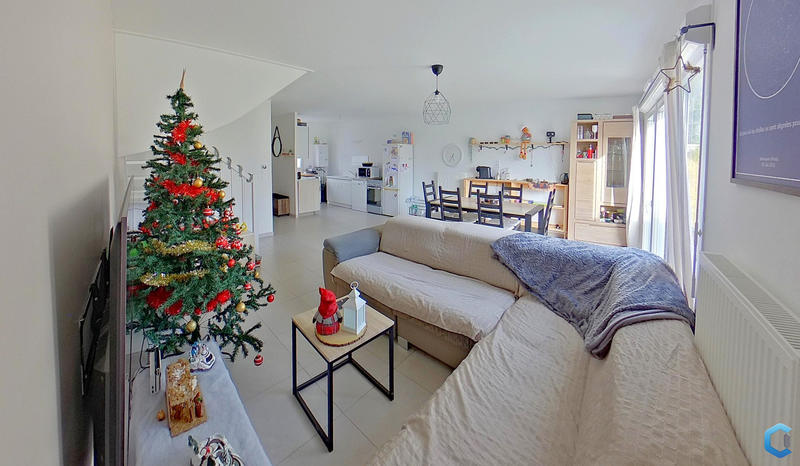 Maison - 83 m² - 4 pièces