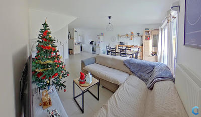 Maison - 83 m² - 4 pièces