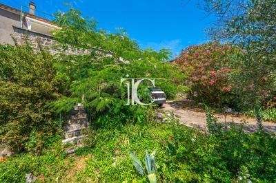 Maison - 85 m² - 5 pièces