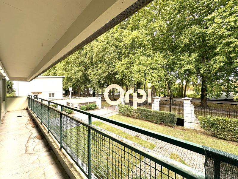 Appartement - 118 m² - 6 pièces