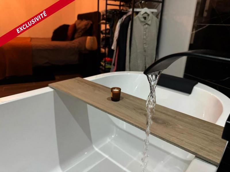 Maison - 230 m² - 3 pièces