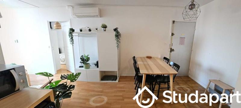 Appartement - 92 m² - 1 pièce