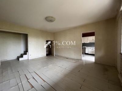 Maison - 96 m² - 4 pièces