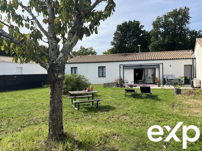 Maison - 111 m² - 4 pièces