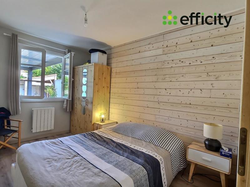 Maison - 234 m² - 6 pièces