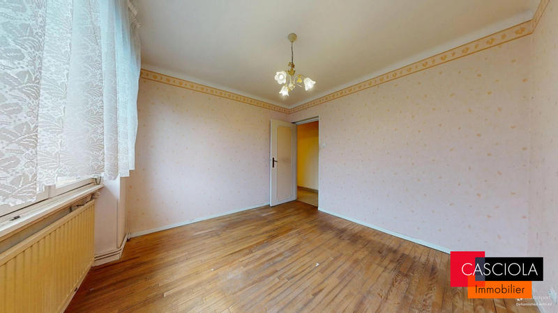 Maison - 75 m² - 5 pièces