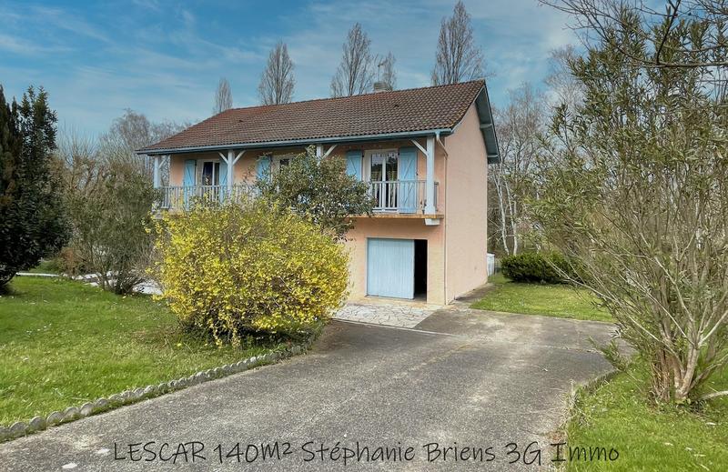 Maison - 140 m² - 7 pièces