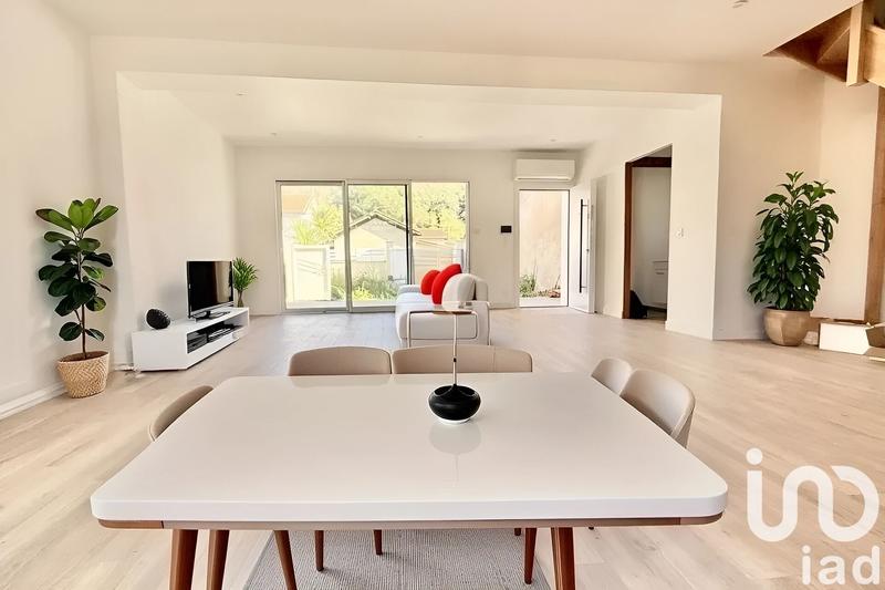 Maison - 106 m² - 5 pièces