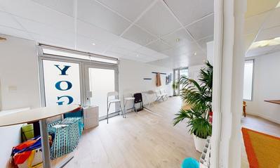 Local commercial - 83 m²