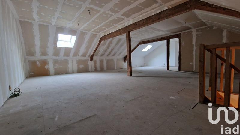 Maison - 280 m² - 9 pièces