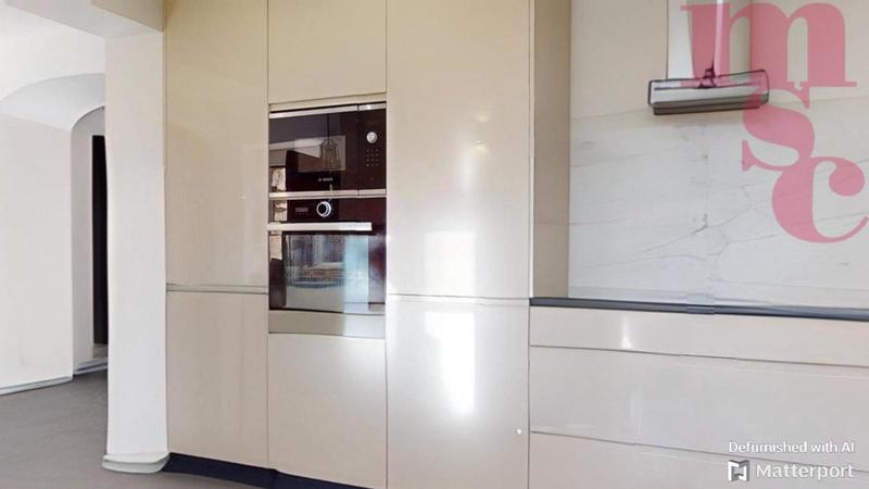 Maison - 185 m² - 7 pièces