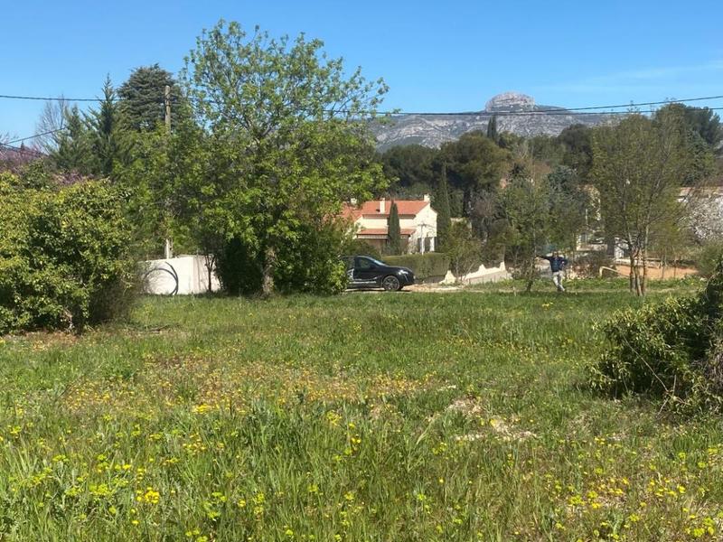 Terrain constructible - 1 152 m²