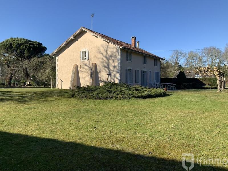 Maison - 110 m² - 6 pièces