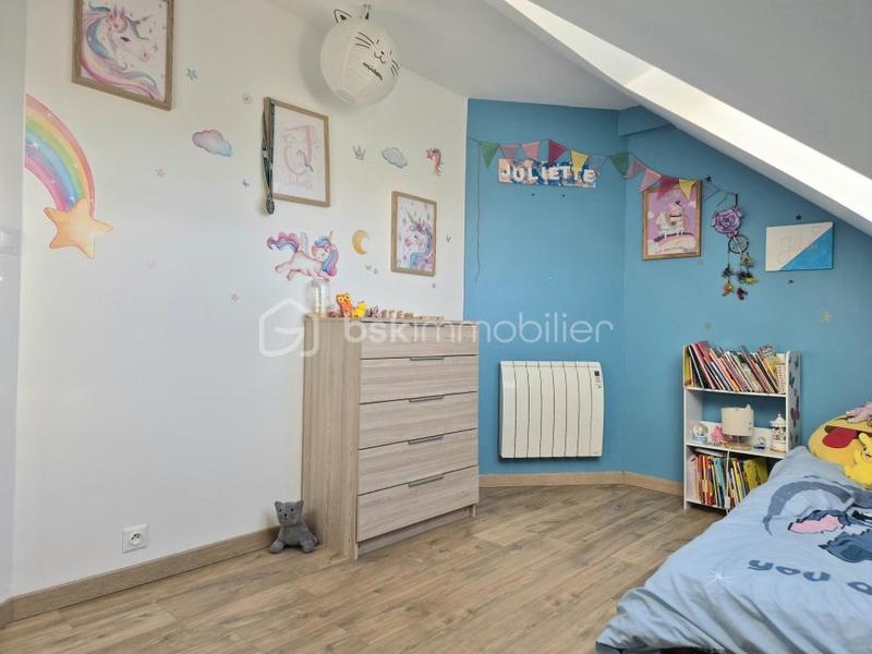 Maison traditionnelle - 122 m² - 6 pièces