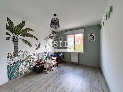 Maison - 168 m² - 8 pièces