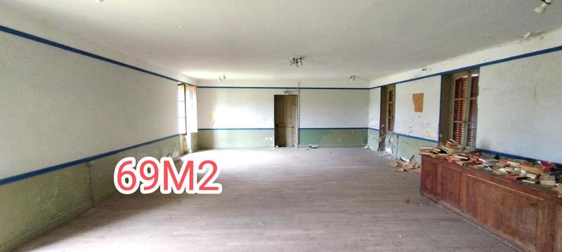 Maison de village - 310 m² - 16 pièces