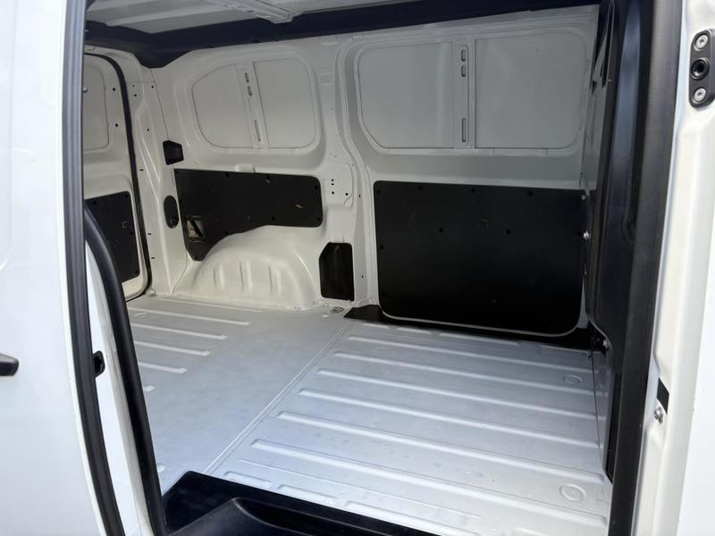 Peugeot Expert 180 Bluehdi Eat8 s&amp;S Asphalt