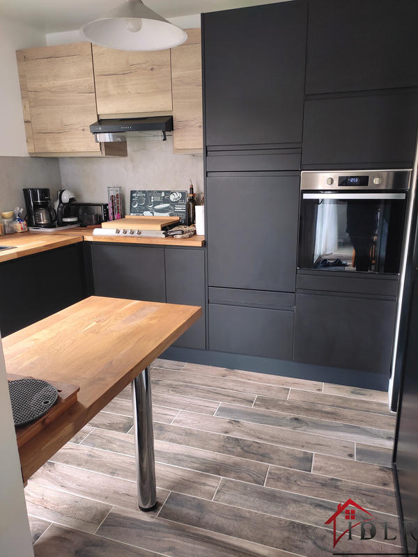 Maison - 96 m² - 4 pièces