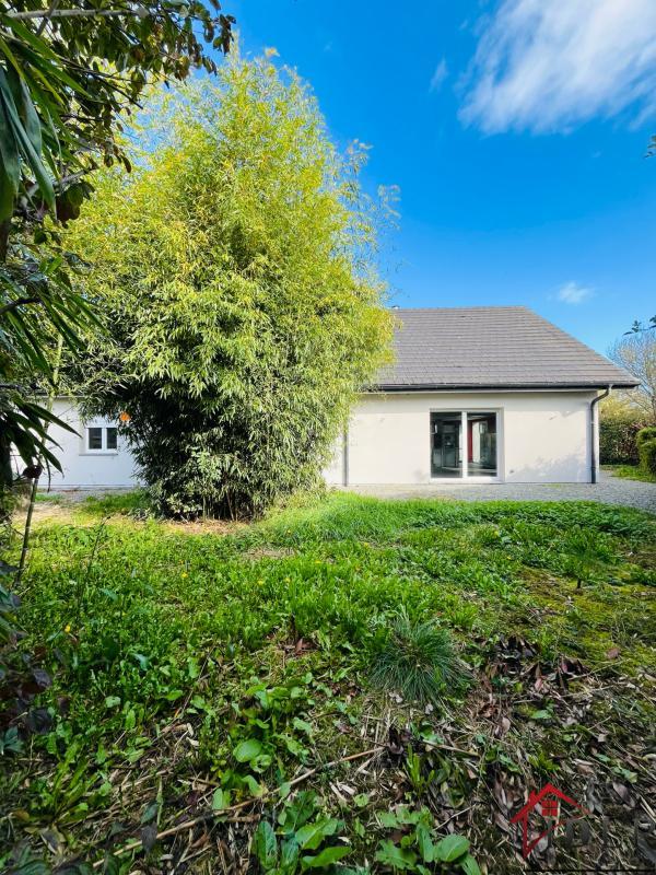 Maison - 240 m² - 7 pièces