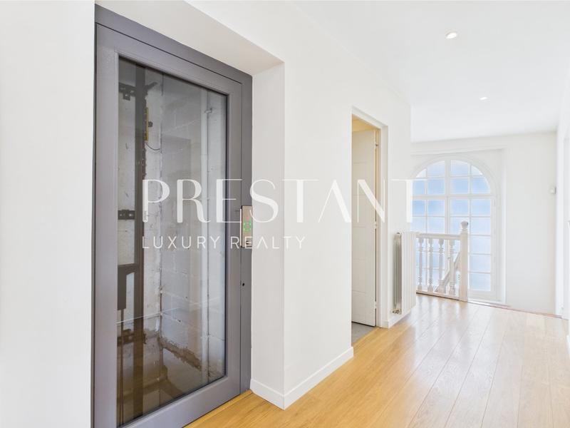 Appartement - 209 m² - 4 pièces